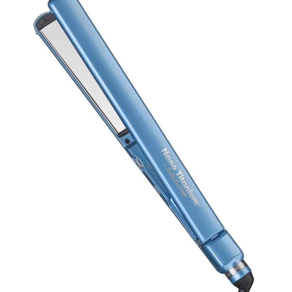 NEW BABYLISS FLAT IRON